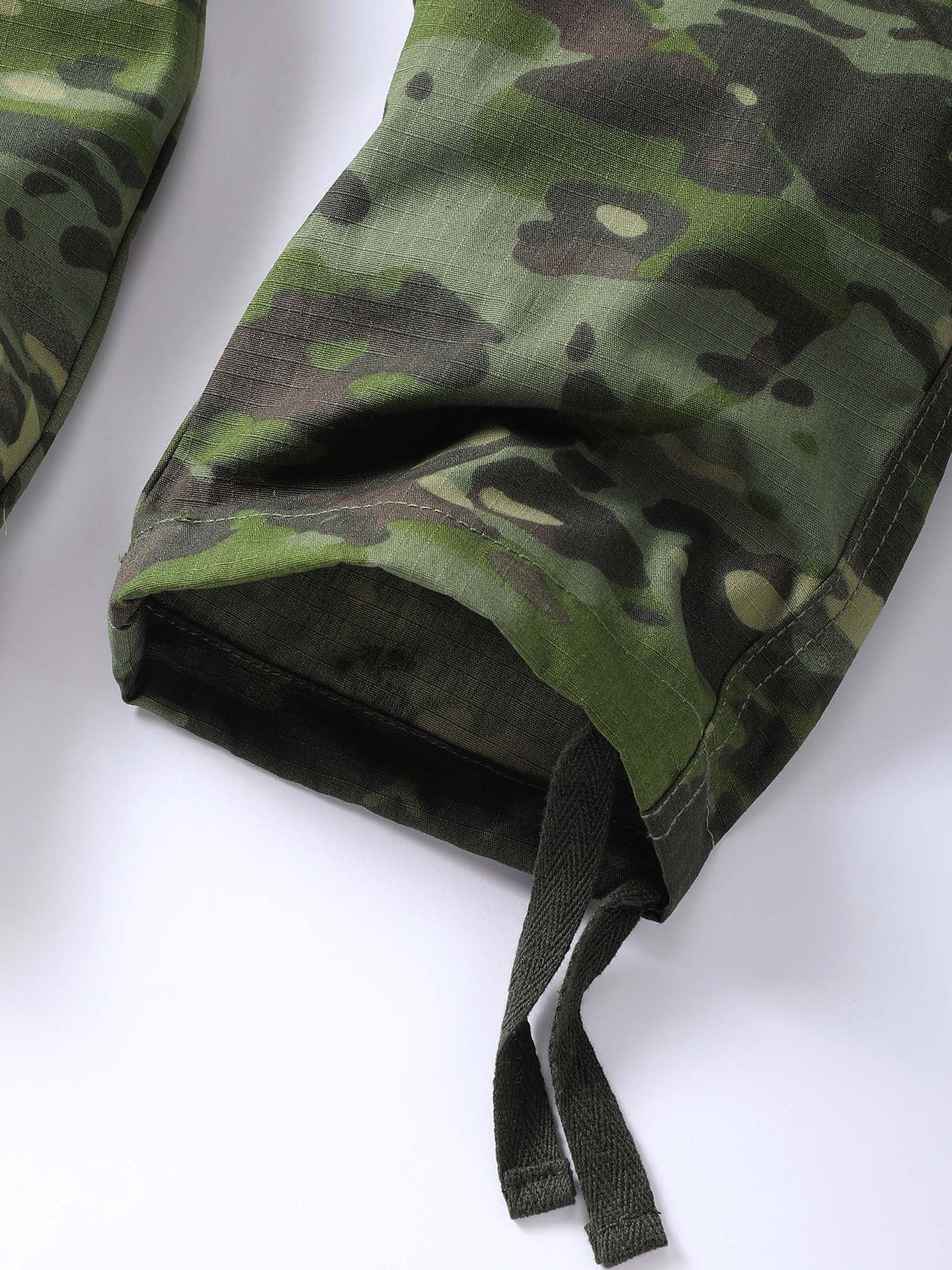Camouflaged Male Supply Tactical Male Mountain Trousers - E. M. E. LLC0